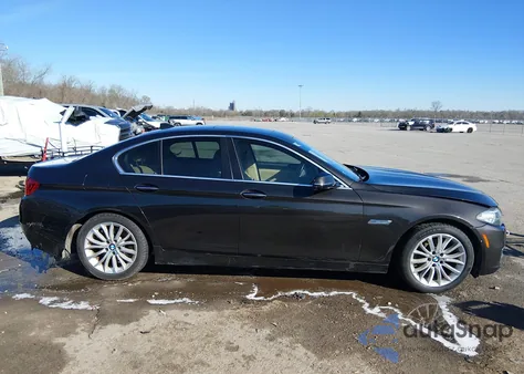 2015 BMW 528I z USA, uszkodzony, nr VIN WBA5A5C59FD524642